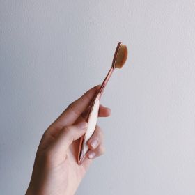 Rose Gold Toothbrush Type Makeup Brush Set (Option: Rose Gold-6 Style)