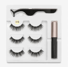 A Pair Of False Eyelashes With Magnets In Fashion (Format: 015 style)